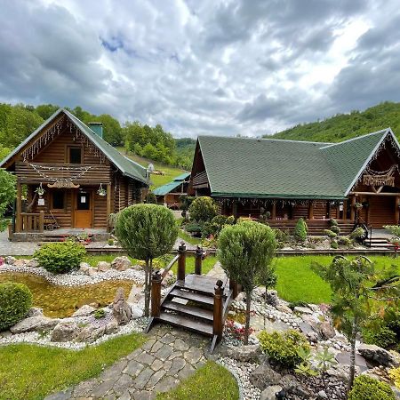 Ski Complex Velikiy Kalyny エクステリア 写真
