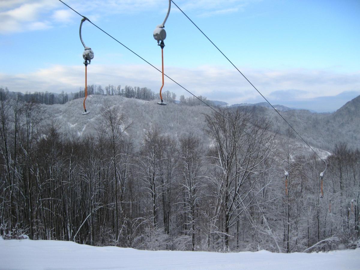 Ski Complex Velikiy Kalyny エクステリア 写真