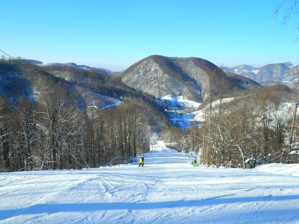 Ski Complex Velikiy Kalyny エクステリア 写真