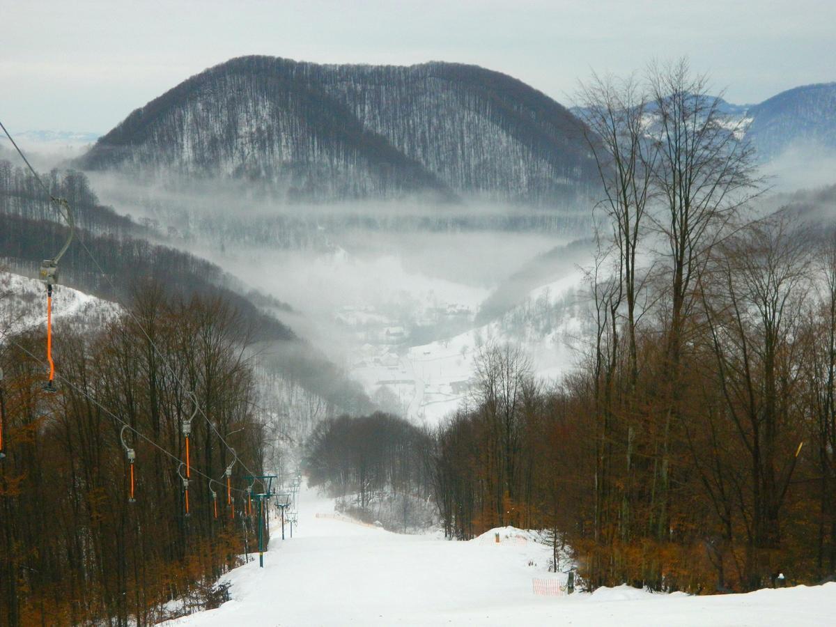 Ski Complex Velikiy Kalyny エクステリア 写真