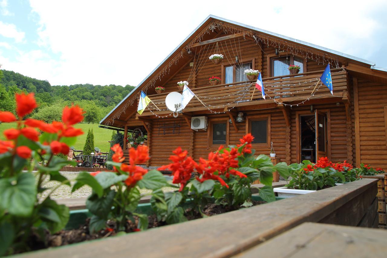 Ski Complex Velikiy Kalyny エクステリア 写真