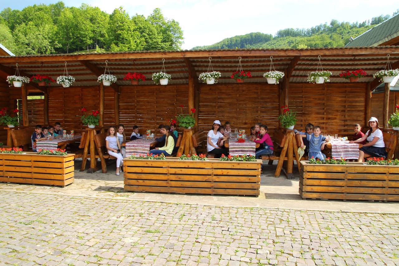 Ski Complex Velikiy Kalyny エクステリア 写真